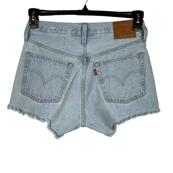 Levi’s 501 SZ W26 Jean Shorts Button-Fly Distressed Light Wash Frayed Hems Blue - Picture 4 of 11